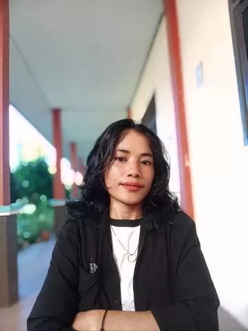 Imelda Alinsia Tija, S.Pd